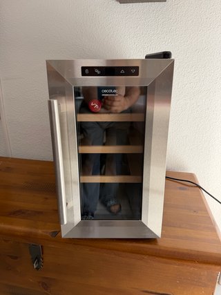 Vinoteca Cecotec GrandSommelier 830