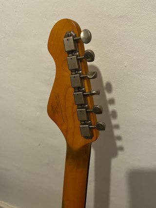 Guitarra Vintage Telecaster Icon Series V62