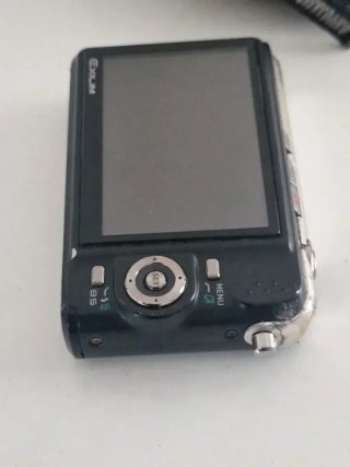 Camara casio EX-Z1000