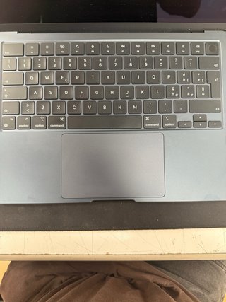 Apple MacBook Air M2 Blu NON SI ACCENDE