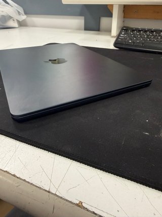 Apple MacBook Air M2 Blu NON SI ACCENDE
