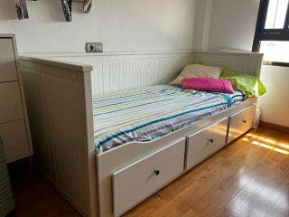 Cama juvenil IKEA Hemnes blanca