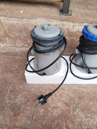 2 Bombas de cartucho Piscina