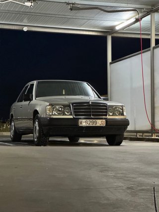 Mercedes-Benz E300 w124 Manual