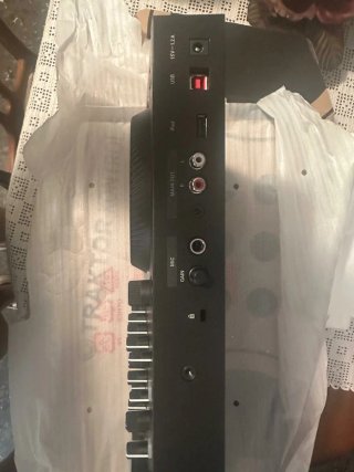Controlador DJ Traktor Kontrol S2