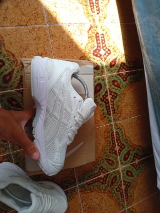 Asics Gel Kayano 14 Triple White