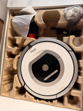 iRobot Roomba 776p Robot Aspirador
