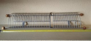 Porta CDs de pared metálico