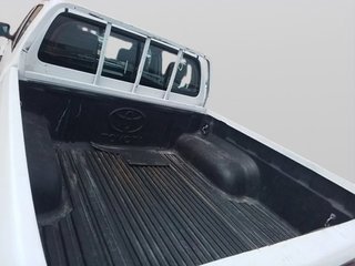 Toyota Hilux 60000km! PRECIO + IVA DEDUCIBLE!