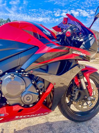 Honda CBR 600RR PC40