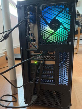 PC Gaming i5 9400F GTX 1660 Super 16GB RAM