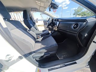Toyota Auris 1.8 140H Advance Touring Sports