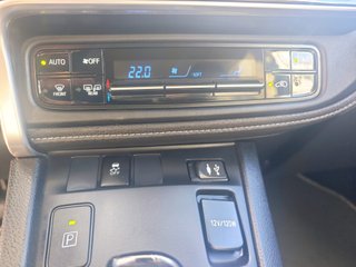 Toyota Auris 1.8 140H Advance Touring Sports