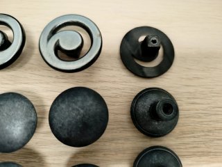 Tiradores de metal para muebles