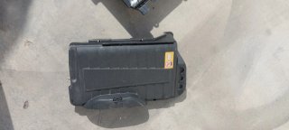Tapa Batería Mercedes A B GLA CLA