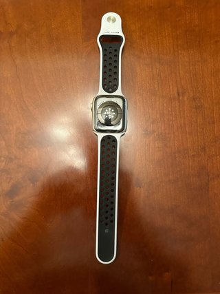 Apple Watch Nike Series 7 45mm GPS