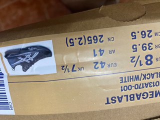 Asics Megablast, talla 42, nuevas a estrenar