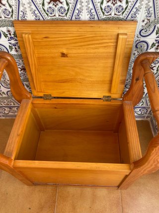 Banqueta baúl de madera
