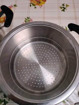Olla AMC y vaporera 28 cm. No INDUCCIÓN