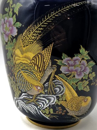 Precioso tibor antiguo de porcelana Capeans