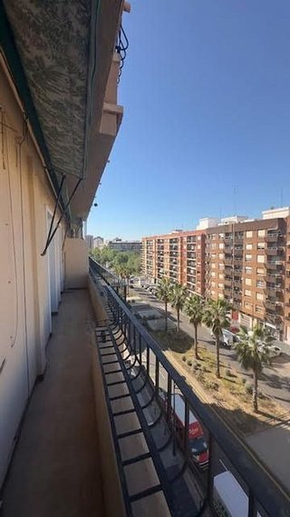 Piso en venta en Montolivet en Valencia