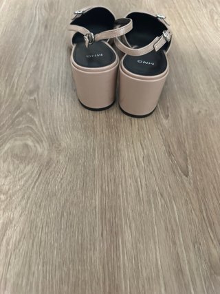 Zapatos Mango rosa punta redonda