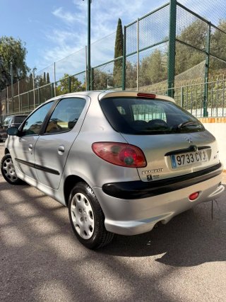 Peugeot 206 2003