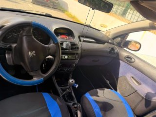 Peugeot 206 2003