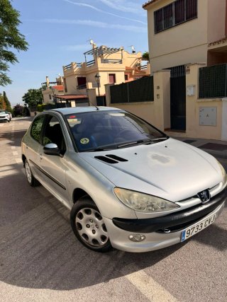 Peugeot 206 2003