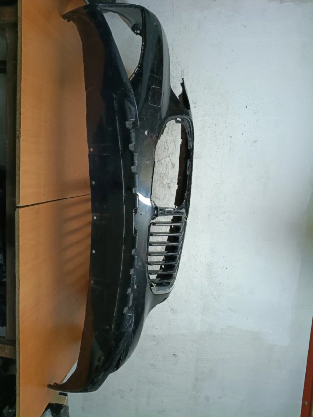 Paragolpes BMW Serie 1 F40