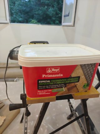 Suelo vinilo impermeable efecto mármol 2 rollos