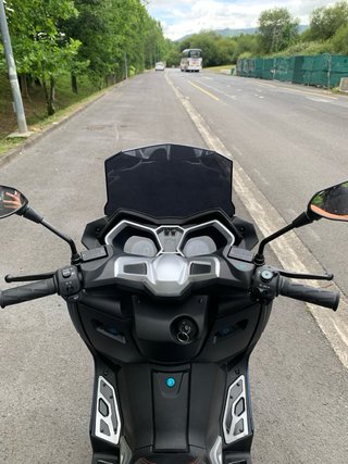 Scooter Eléctrica B o A1 Azul