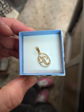 Colgante Oro Letra P con Circonitas