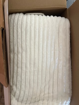 Manta grande de forro polar blanco