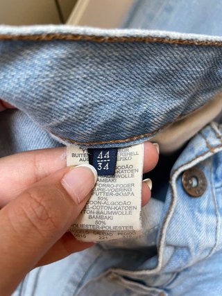 Vaqueros hombre azul claro