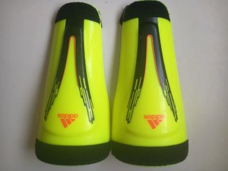 Espinilleras Adidas
