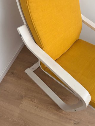 Sillón individual Ikea amarillo y blanco