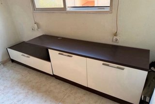Mueble TV moderno blanco y marrón