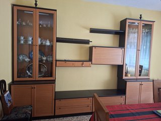 Mueble de salon modular con madera de cerezo