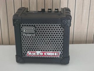 Roland Micro Cube Amplificador Portátil