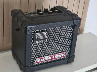 Roland Micro Cube Amplificador Portátil