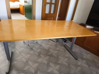 Mesa de oficina/comedor madera y metal