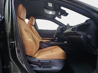 Lexus UX 2.0 250h Business