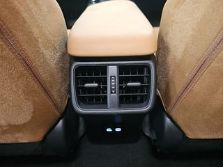 Lexus UX 2.0 250h Business