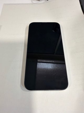 iPhone 16 C Negro