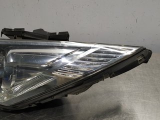 FARO DERECHO CITROEN C6 1307022573