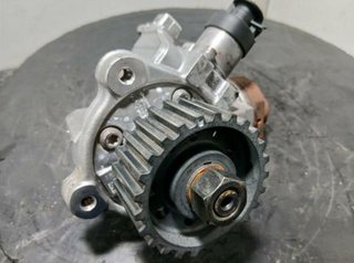 Bomba iveco 1272266 5802885804 daily furgon 2.3 fg