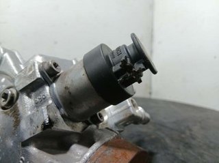 Bomba iveco 1272266 5802885804 daily furgon 2.3 fg