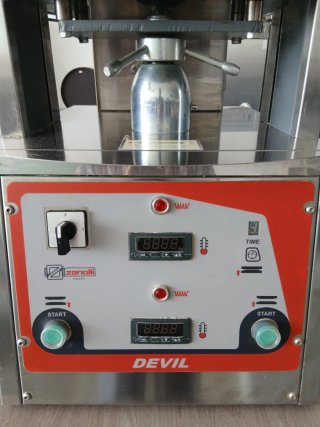 Prensa para pizza Zanolli Devil