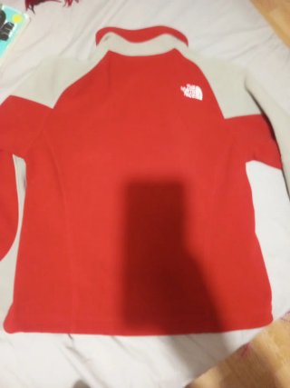 Chaqueta The North Face Roja y Beige